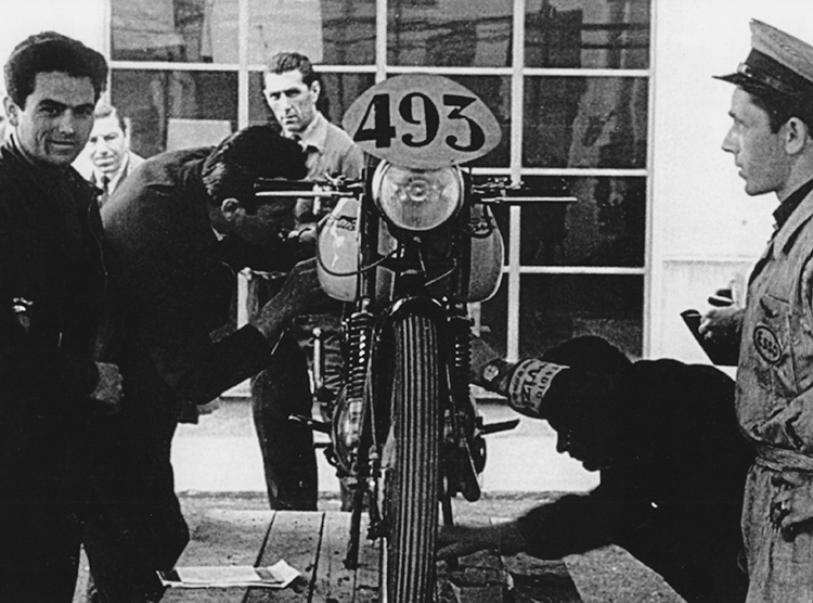 Moto Parilla